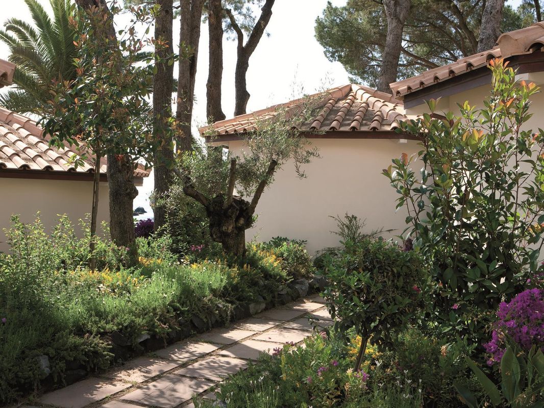 La Plage Resort фото 7