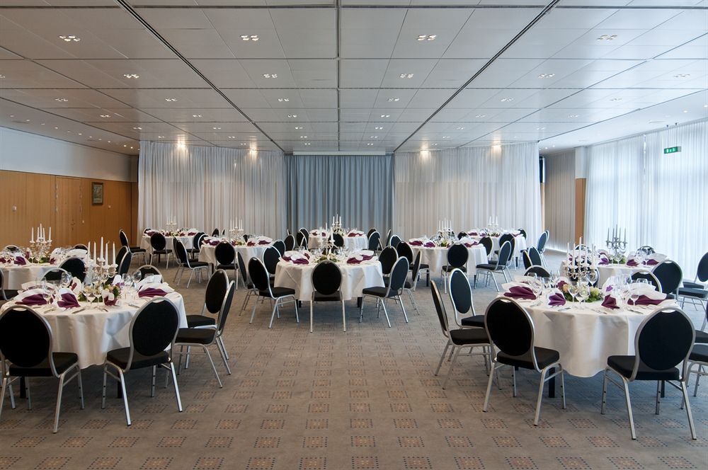 Holiday Inn Berlin City West фото 41