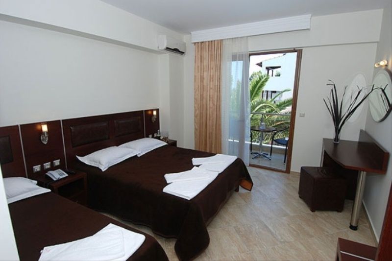 Simeon Hotel фото 1
