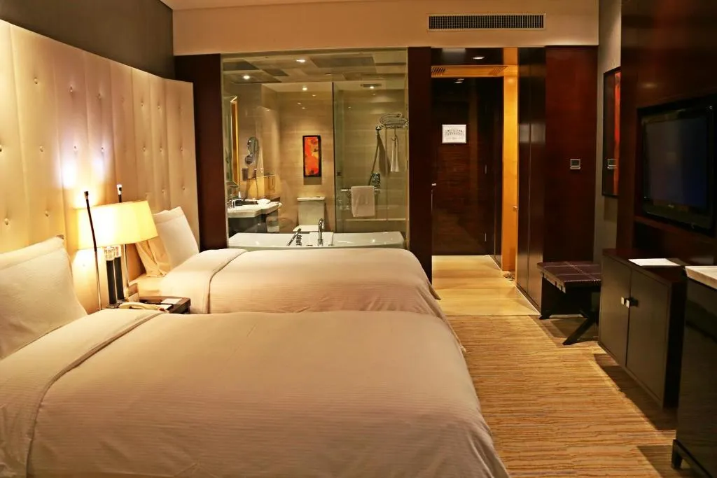Royal International Hotel Shanghai - Pudong International Airport фото 3