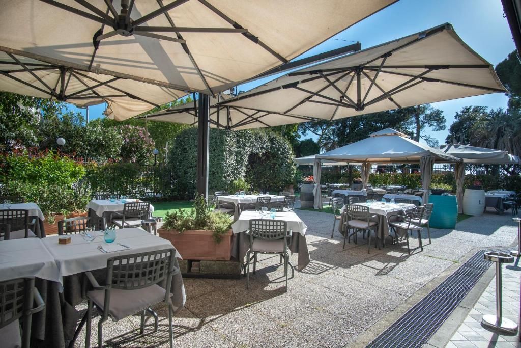 Grande Albergo фото 75