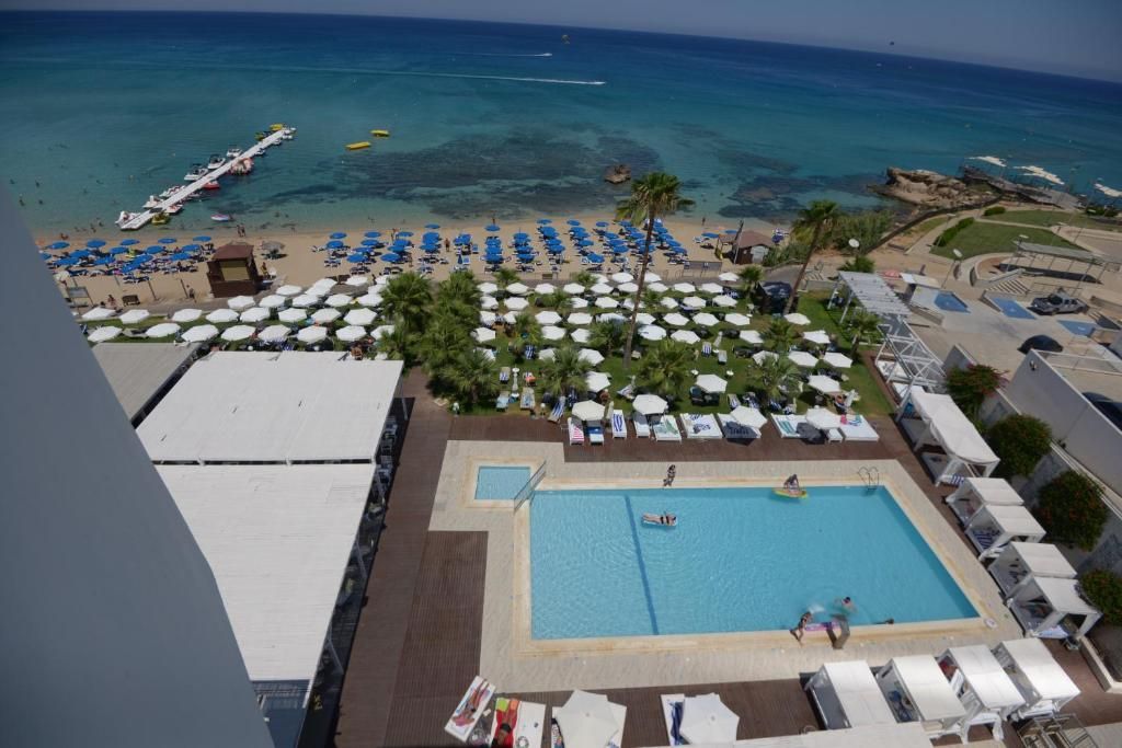 Silver Sands Beach Hotel фото 47