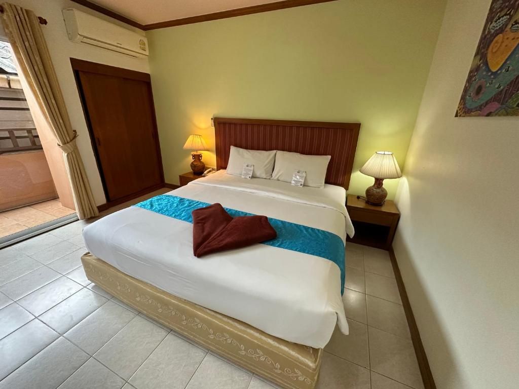 Thipurai Beach Hotel фото 36