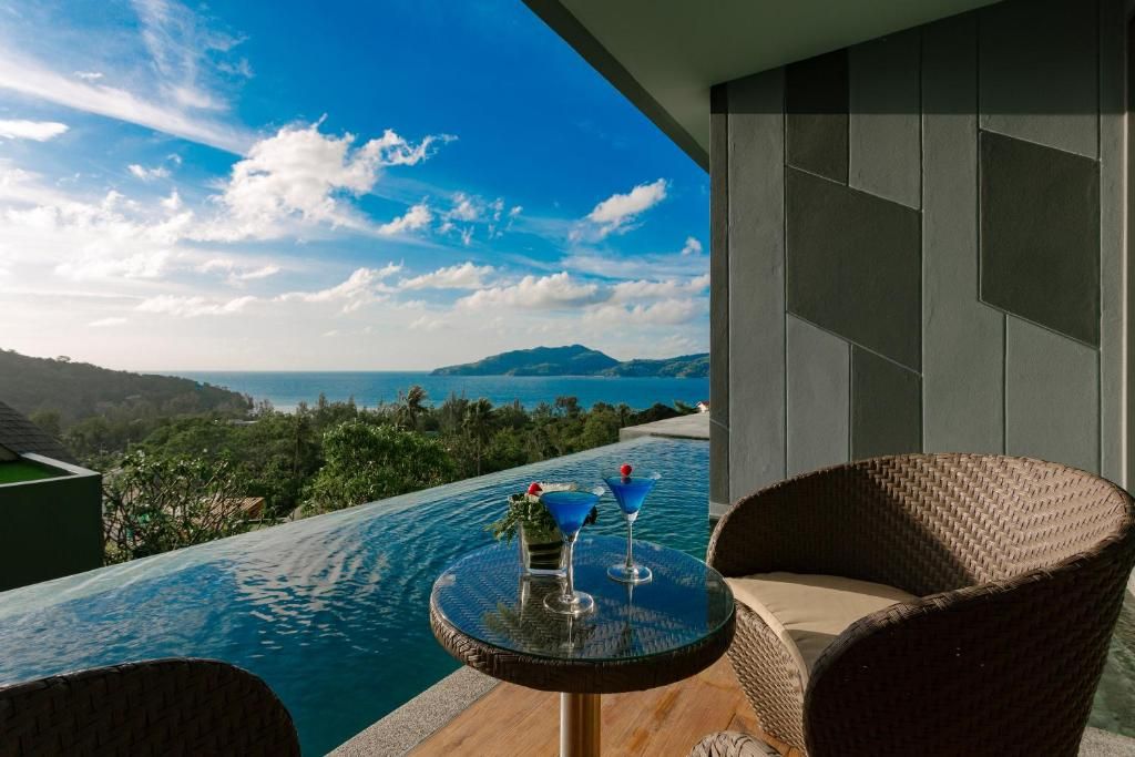 Crest Resort & Pool Villas фото 111