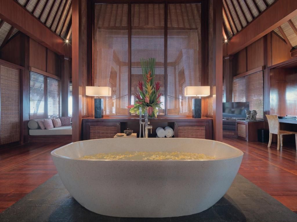 The Legian Seminyak, Bali фото 47