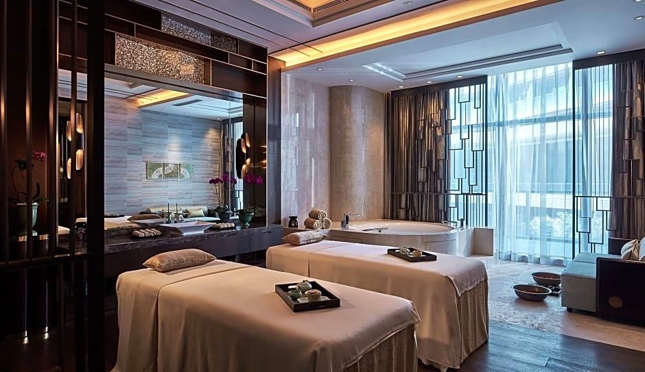 Renaissance Haikou Hotel фото 12