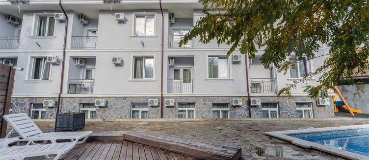 Фото отеля Butler на Чекменева