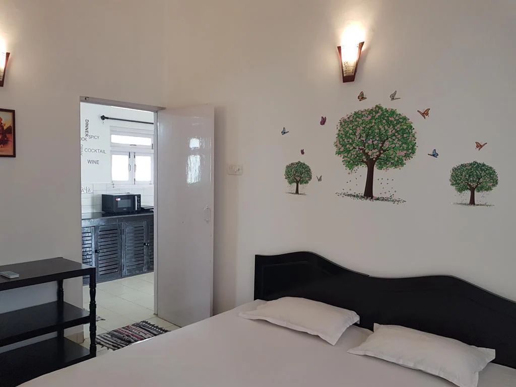 FabHotel Park Grand Royal Palms фото 1