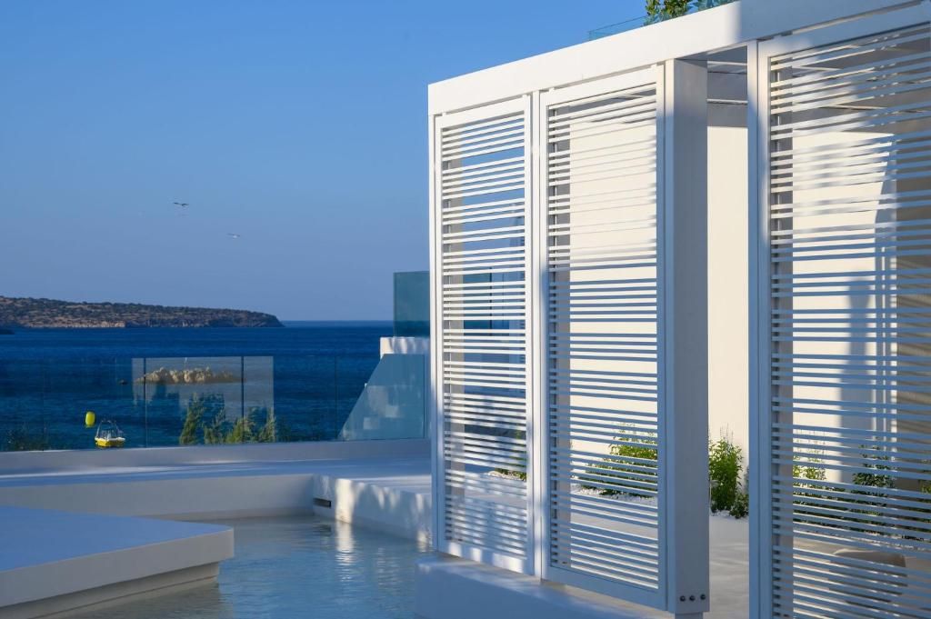 The Island Concept Luxury Boutique Hotel фото 18