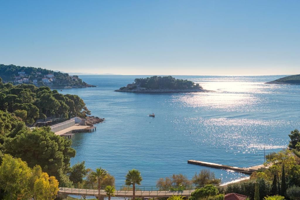 Amfora Hvar Grand Beach Resort фото 15
