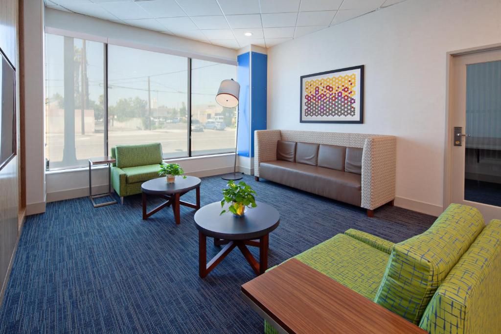 Holiday Inn Express Los Angeles LAX Airport фото 13