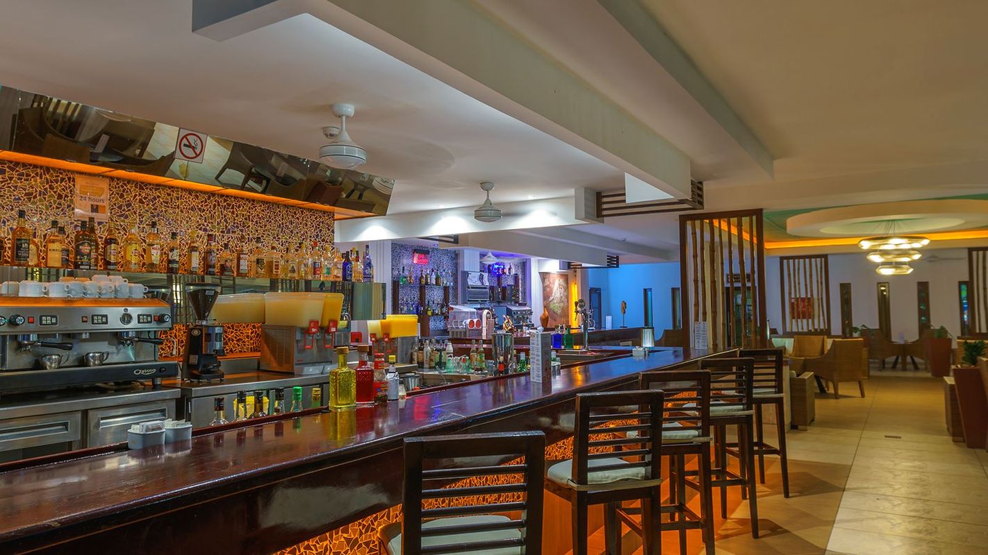 Memories Flamenco Beach Resort фото 19