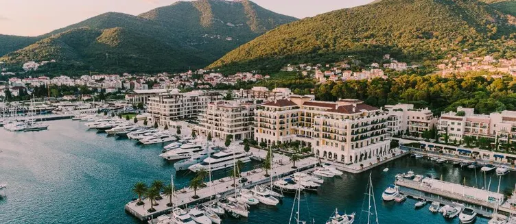 Фото отеля Regent Porto Montenegro
