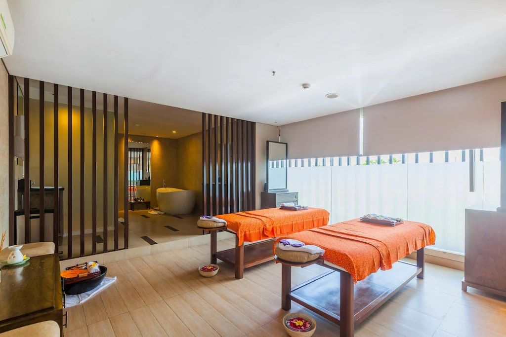 Harris Hotel Seminyak фото 15
