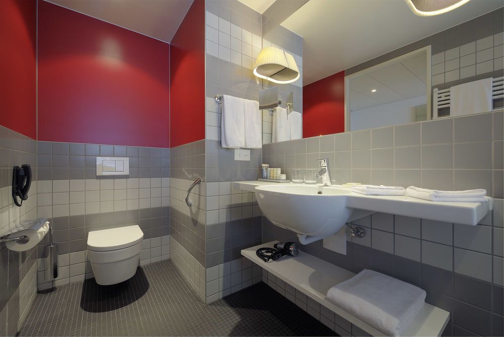 Radisson Blu Hotel Zurich Airport фото 19