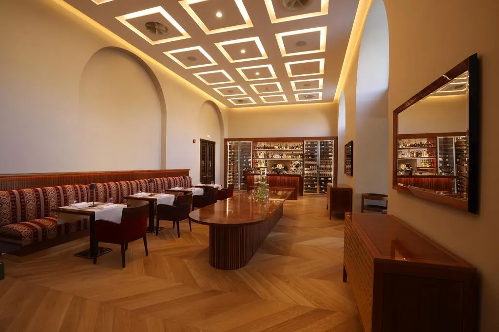 Grand Hotel Yerevan фото 3