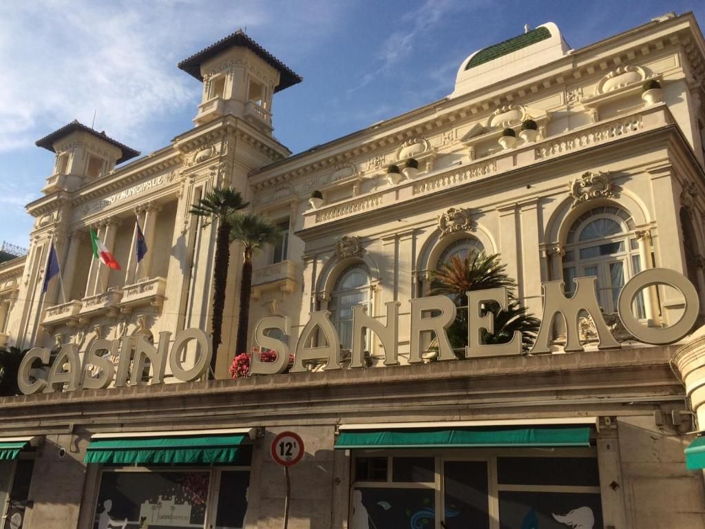 Grand Hotel & Des Anglais "Parcheggio gratuito" фото 24