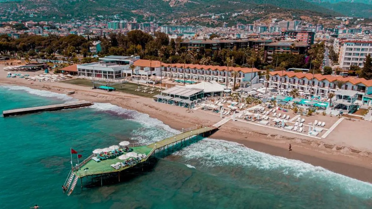 Banana Beach Hotel фото 2