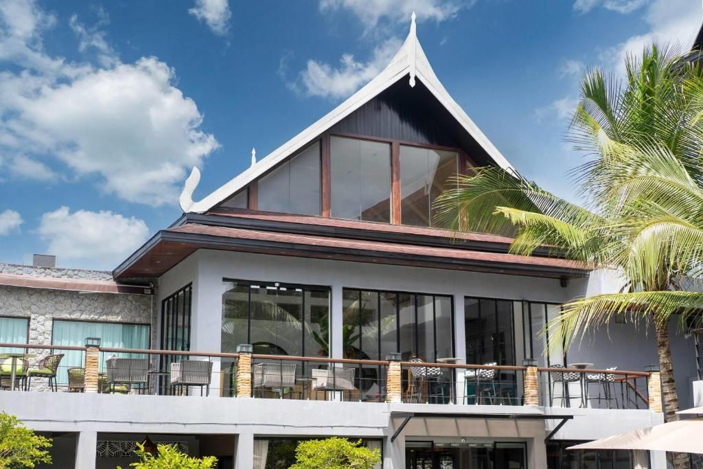 Howard Johnson by Wyndham Phuket Naiyang фото 80