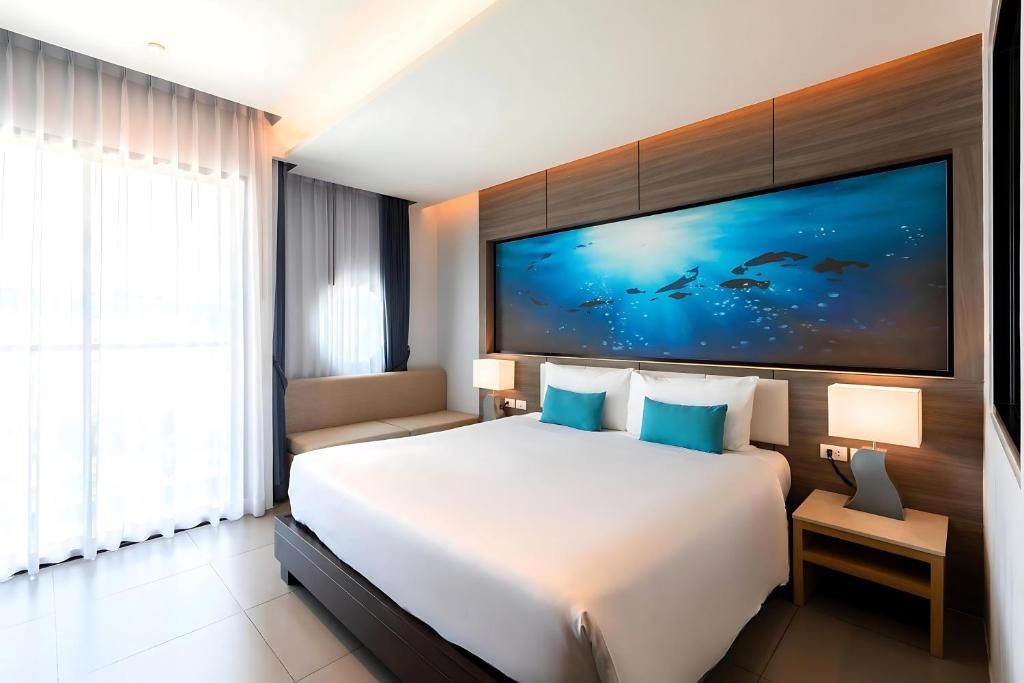 The Marina Phuket Hotel фото 47