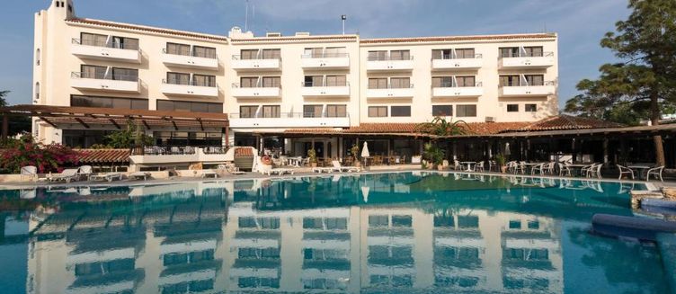 Фото отеля Paphos Gardens Holiday Resort