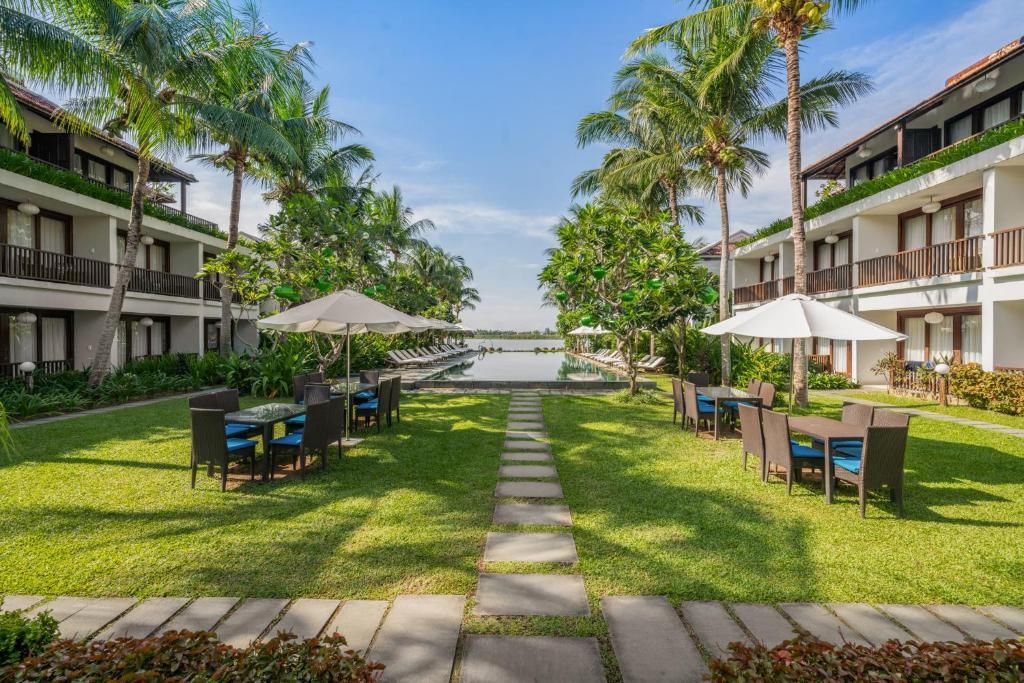 Emerald Hoi An Riverside Resort фото 19