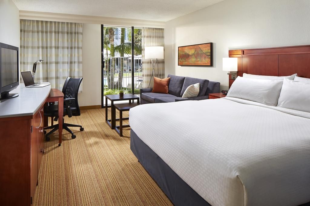 MDR Marina del Rey- a DoubleTree by Hilton фото 36