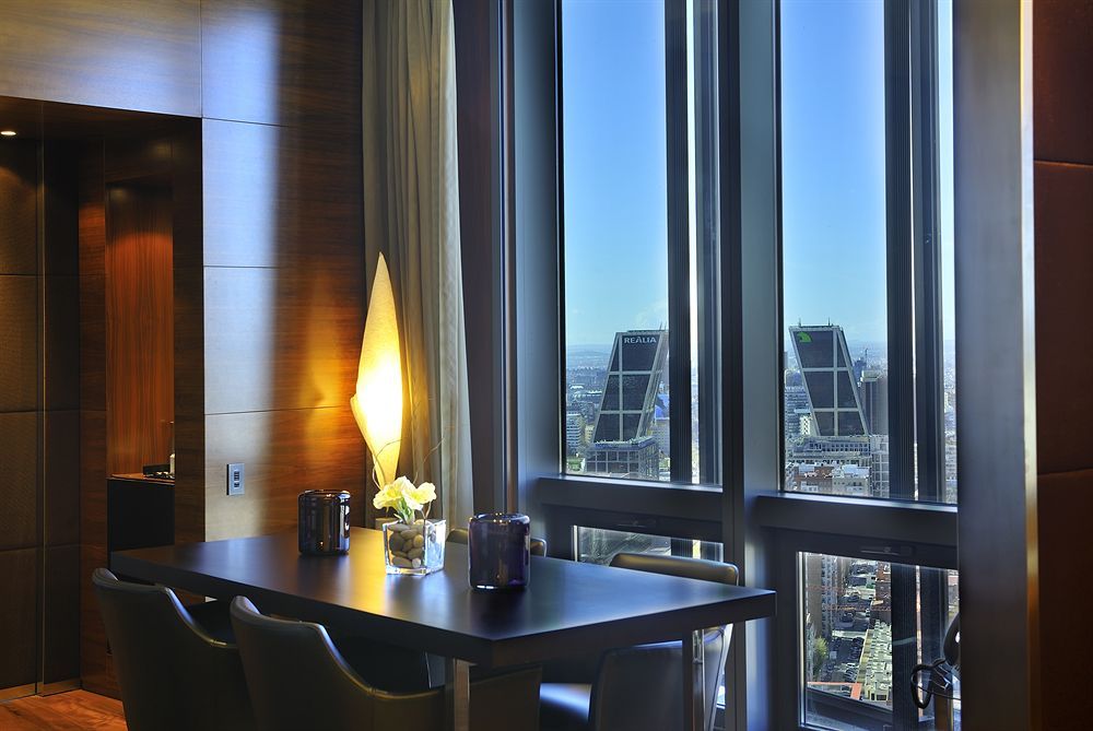 Eurostars Madrid Tower фото 70