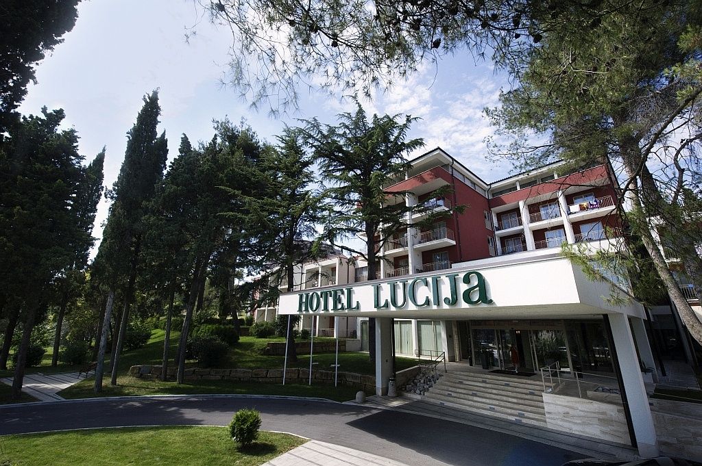 Hotel Lucija фото 25