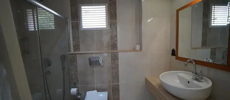 Фото отеля Maki Hotel