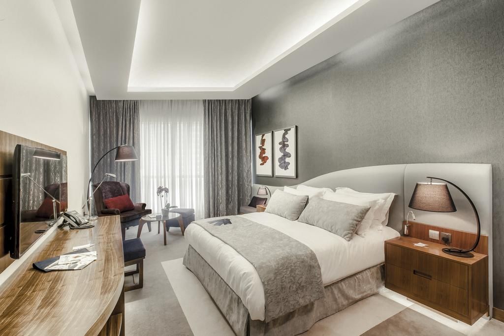 Radisson Blu Hotel Dubai Waterfront фото 0