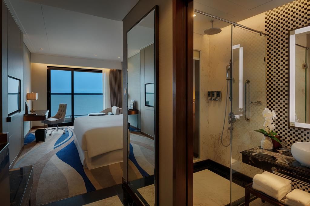 Four Points by Sheraton Danang фото 46