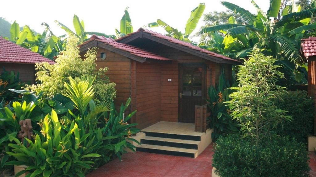 Sandalwood Gardenia Resort фото 31