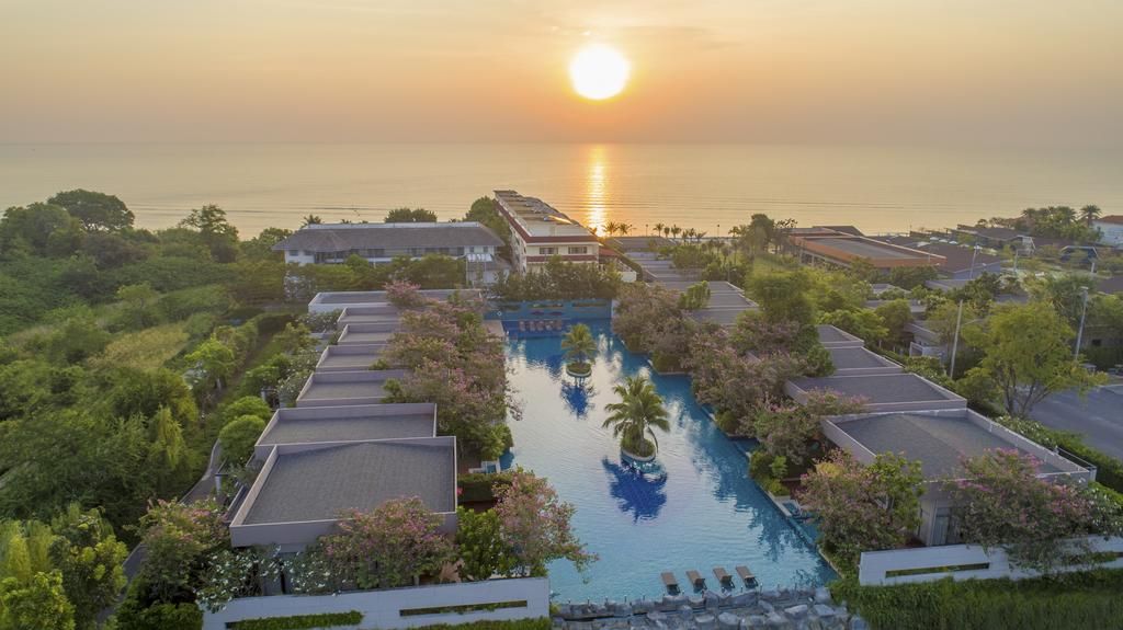 AVANI Hua Hin Resort & Villas фото 75
