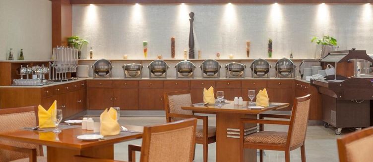 Фото отеля Chelsea Gardens Hotel Apartment