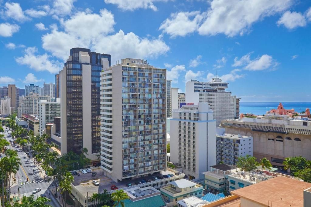 Courtyard by Marriott Waikiki Beach фото 24