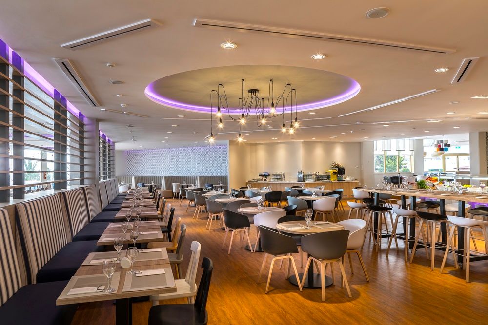 The Leonardo Laura Beach Hotel фото 29