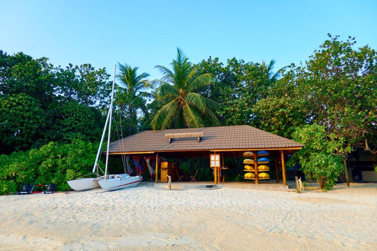Komandoo Island Resort (Adults Only) фото 10