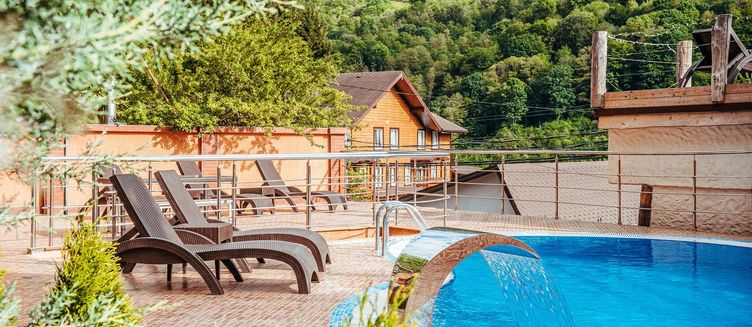 Фото отеля Гостевой дом «Alm House»