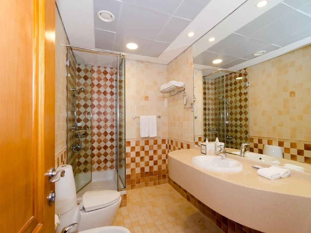 Roda Beach Resort фото 42