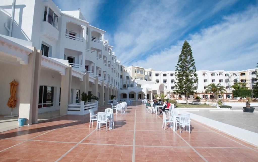 Thapsus Beach Resort фото 46