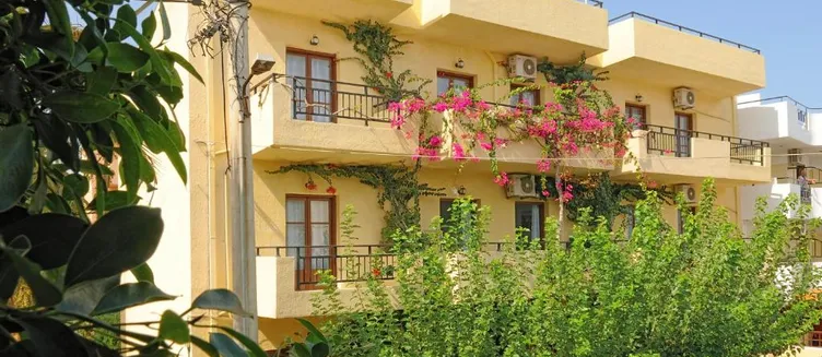 Фото отеля Cleopatra Apartments