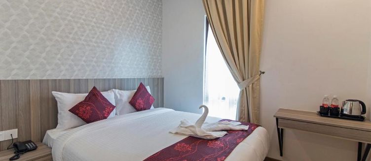 Фото отеля Signature International Hotel China Town