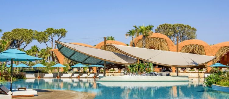 Фото отеля Regnum The Crown