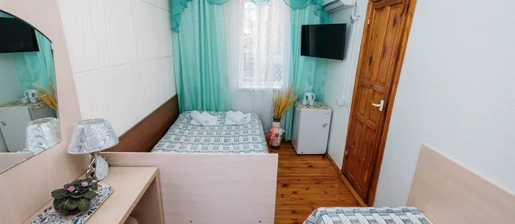 Фото отеля Гостевой дом «Поющие в терновнике»