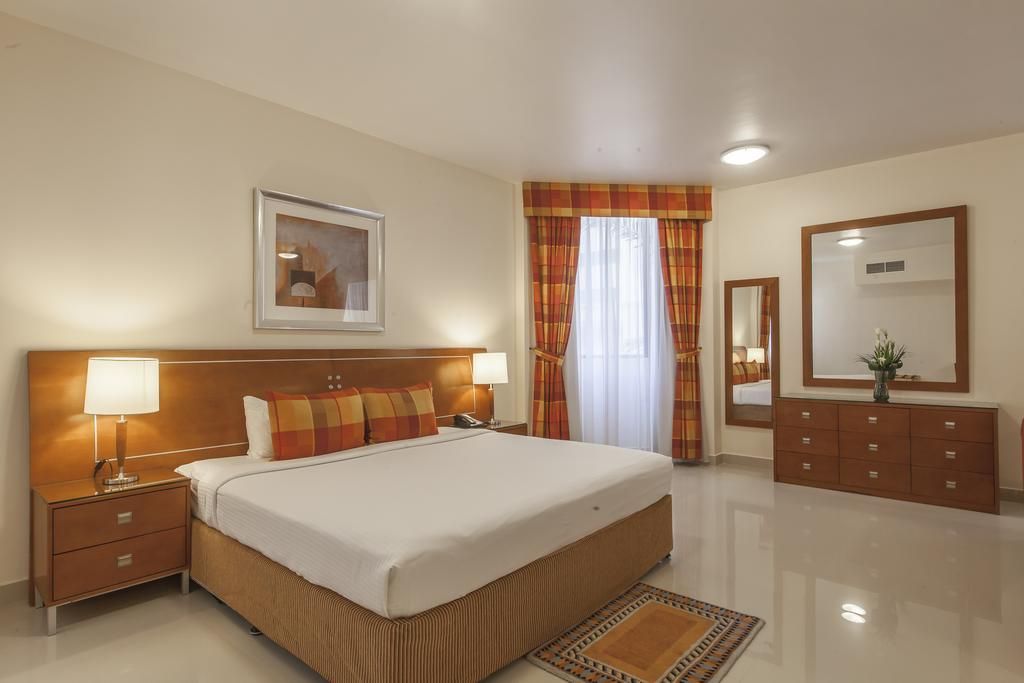 Golden Sands 3 Hotel Apartments фото 2