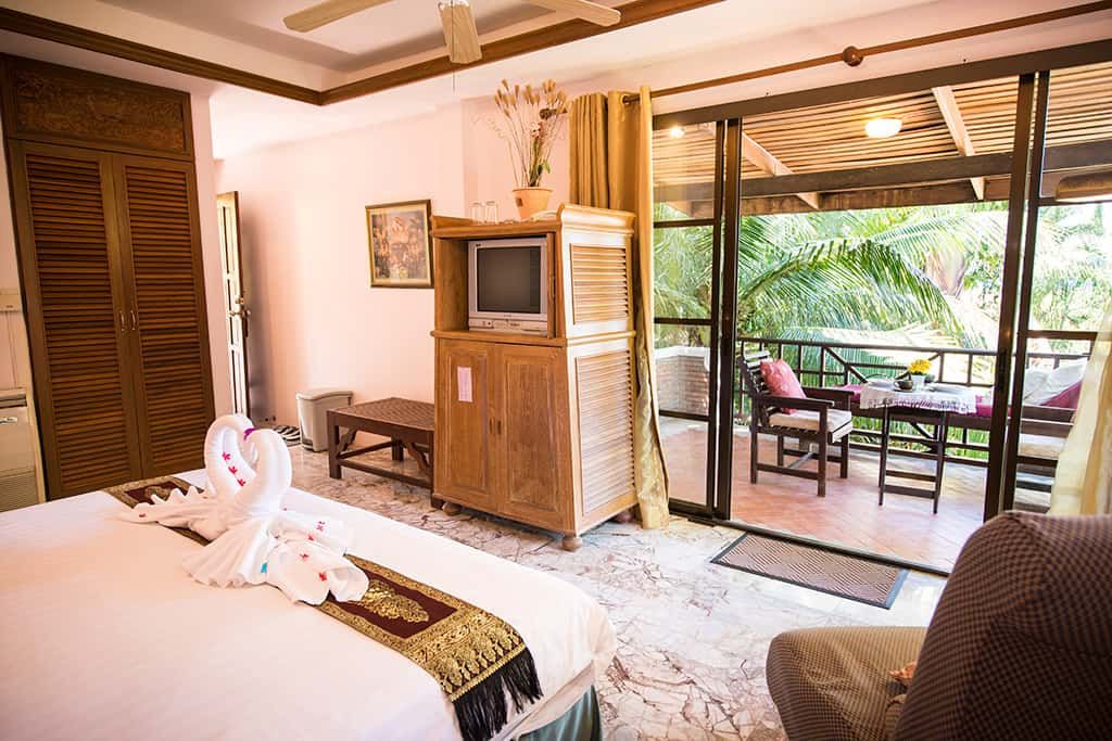 Koh Chang Cliff Beach Resort фото 24