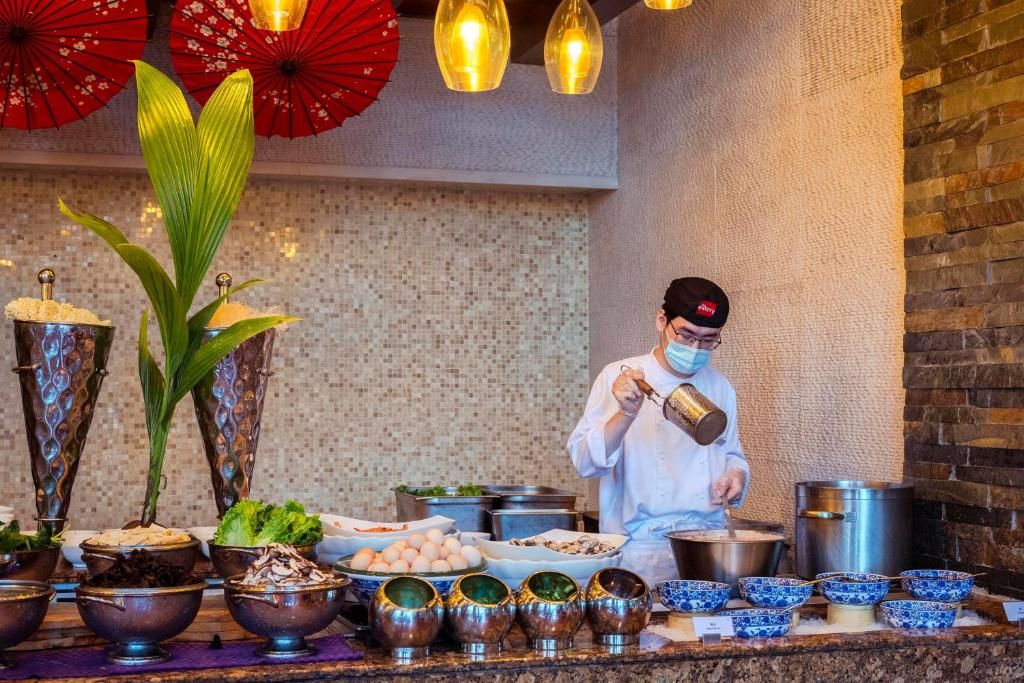 Sheraton Shenzhou Peninsula Resort фото 29