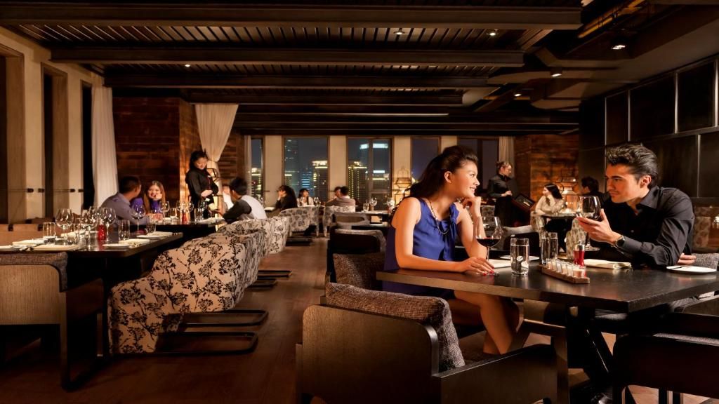 Hotel Indigo Shanghai On The Bund фото 44