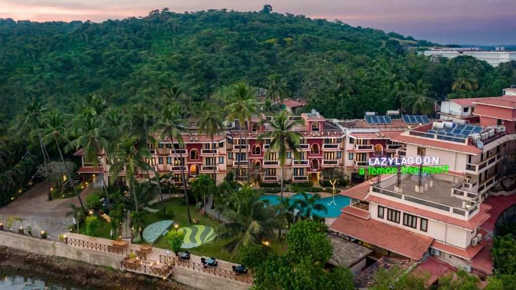 Lazy Lagoon, Baga A Lemon Tree Resort фото 69